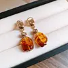 Pendientes Ovalados de Plata Chapada en Oro Real de 14K con Aguja de Plata y Piedra Ojo de Tigre Pendientes Versátiles Retro Maillard Pendientes Elegantes de Moda