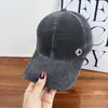 Outono e Inverno Novo Feminino Veludo Cotelê Letra D Cor Sólida Strass Moda de Rua Versátil Retrô Boné de Baseball