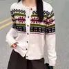 Cardigã de tricô com gola redonda, jacquard de floco de neve e pelo de guaxinim para mulheres, nova coleção outono/inverno 2026, suéter de manga longa retrô, peça de outer wear