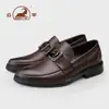 Sapatos Masculinos Gongyang 2026 Novo Couro Genuíno Formais de Negócios Casuais de Couro Sapatos para Noivo Estilo Masculino