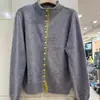 26 Cardigan de Tricô Grosso com Botões e Gola Alta Novo para Primavera para Mulheres, Corte Solto, Color Block, Roupa Externa Casual, Atacado