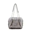 2026 Nuevo Bolso de Cadena de Felpa Otoño Invierno para Mujer Bolso Retro de Piel Sintética de Piel Bolso Cruzado con Solapa de Gran Capacidad