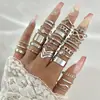 Conjunto de Anéis Femininos Cruzados Criativos Simples de Temperamento Anéis Empilháveis Ajustáveis Abertos com Pedras Strass Inlaid de Alta Qualidade