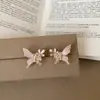 Brincos de Pérola com Gradiente de Textura de Gotejamento de Óleo e Flor Borboleta para Mulheres Doce Alto Padrão Temperamento Versátil para o Dia a Dia Brincos Brincos