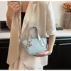 Bolso de Mano con Cesta de Verduras de Color Contrastante Diseño de Nicho Estilo Occidental Bolso de Hombro Piel Suave Bolso Cruzado de Lujo Ligero Bolso para el Viaje Diario