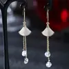 Brincos de pino geométricos em prata S925 com pingente de diamante em corrente longa para meninas joias doces à vista