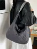 Bolsa acolchada de algodón para mujer, nuevo estilo invierno 2026, bolsa de gran capacidad rellena de plumón, adecuada para ir al trabajo, con diseño de patrón de rombos, se puede llevar como bolso de hombro, bolso cruzado o bolsa de mano