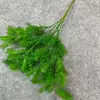 Manos artificiales de pino de Penglai, plantas verdes y césped para decorar salones de bodas, crear escenas de boda y como base para arreglos florales