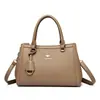 Bolso para Mujer 2026 Nuevo Estilo Bolso de Axila, Bolso Cruzado al Hombro, Versátil para Señoras de Mediana Edad, Bolso de Mamá, Esencial para el Trayecto al Trabajo