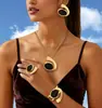 Nuevo Collar Personalizado Exagerado Transfronterizo, Pendientes Geométricos de Forma E de Gama Alta, Conjunto de Joyería de Collar, Pulsera y Anillo