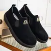 Nuevos Zapatos Birkenstock Primavera 2026, Cómodos Transfronterizos Talla Grande Retro para Hombre Simples Versátiles Ligeros sin Cordones Casuales