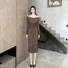 Vestido Tricô de Comprimento Médio da Nova Moda Primavera para Mulheres Baixas, Vestido Suéter Elegante de Caimento Justo