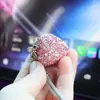 Ai Cheng Cruzamento Cereja Morango Interior do Carro Pingente de Strass Decoração do Carro Suprimentos Suprimentos para Carro Pingente