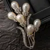 Broche de Flor de Perla Vintage Europeo y Americano, Broche Elegante de Ramo de Alta Gama para Abrigo, Accesorio de Moda Transfronterizo