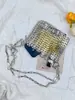 Bolso Pequeño Plateado Brillante Nuevo de Moda Ins Súper Popular Estilo Mismo de Blogger Bolso de Mano Metálico con Lentejuelas Nicho Bolso de Hombro Cruzado para Mujer