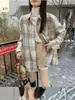 Camisas Únicas y Chic Estilo Coreano, Camisas a Rayas, Nuevos Estilos Otoño e Invierno, Chaquetas Delgadas Sueltas 2025, Gama Alta de Nicho