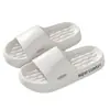 Pantuflas de verano para mujer, para el hogar, el baño, antideslizantes, con suela gruesa, para uso en interiores y exteriores, sandalias y pantuflas para el hogar para parejas, para hombre.