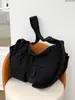Bolsa de dumplings casual transfronteriza de gran capacidad, simple y elegante para ir al trabajo, bolso versátil de hombro y cruzado para estudiantes que asisten a clases