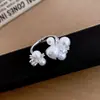 Anillo Abierto Flor Perla Zirconia Estilo Francés Vintage, Anillo Elegante y Versátil para Dedo Índice, Joyería de Lujo Ligero y de Gama Alta