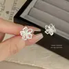 Pendientes Únicos de Flor Hueca de Doble Capa para Mujer, Temperamento Fresco y Dulce, Versátiles, Clavos para Oreja de Plata Esterlina 999 Incrustados con Circonita