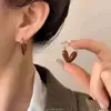 Pendientes Grandes Marrones Estilo Retro de Hong Kong para Mujer Pendientes de Alta Gama 2025 Nuevo Estilo Popular Pendientes de Aro Lisos