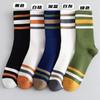 Calcetines de caña media para hombre, primavera y verano, modernos, de caña alta, absorbentes de sudor, desodorantes, calcetines de fútbol, populares en la red, súper calientes, calcetines para hombre