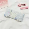 Estuche acolchado estilo coreano con estampado floral y de cuadros, bolsa de maquillaje de gran capacidad con cierre a presión para estudiantes, bolsa girly con tapa abatible para guardar lentes