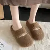 Pantuflas gruesas, cálidas y cómodas para usar en exteriores; pantuflas de invierno mullidas para mujer, al por mayor, para uso en interiores y con suelas antideslizantes