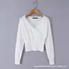 Suéter corto de punto casual a la moda, diseño francés y europeo, cuello en V cruzado, nueva colección de otoño