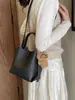 Moda Trendy Transfronteriza Versátil Estilo de Alta Gama 2026 Primavera Nuevo Bolso de Mano de Gran Capacidad Bolso Cubo para Mujer