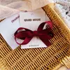 2026 Pasador Rojo de Lazo de Año Nuevo Accesorio para el Cabello para Mujer Pinza Lateral Adorno Elegante para el Cabello Pinza para Flequillo para Mantener el Flequillo en su Lugar