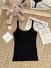 9081 # Camisola de Viscose Escovada para Mulheres, Doce e Sexy Renda Sexy com Bojos, Lindo Top Sem Mangas nas Costas