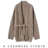 Elegante novo cardigã de cashmere outono e inverno para mulheres, cardigã solto de comprimento médio com silhueta relaxada e cinto na cintura, casaco de tricô