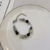 Pulsera de Gato con Perlas Negras Estilo Dulce Fresco Nicho Pulsera Linda Vintage de Perlas Agrietadas por el Hielo Estilo Frío de Ins