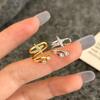 Design Único e Estiloso Ear Cuff de Zircônia, Toque de Luxo Leve e de Alta Qualidade, Versátil para o Dia a Dia, Brincos Simples para Mulheres