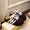 Meias-pantufas Fechadas na Ponta, com Solado Grosso e que Aumentam a Altura, para Mulheres, Adequadas para Uso Externo, Tênis de Treino Alemães Primavera 2026, Chinelos Slip-On Estilo Birkenstock, Camurça