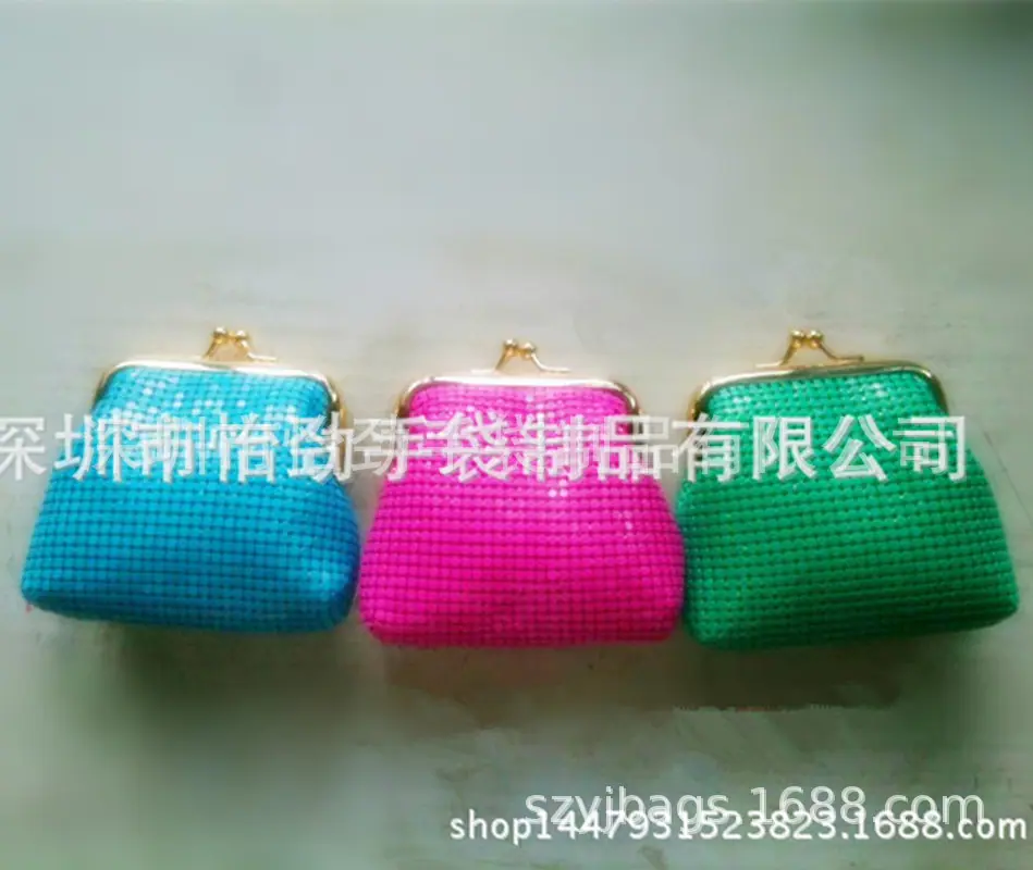 定制亮黑色铝片化妆包蛙形铝片小铰包亮片零钱包厂家-6.jpg