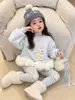 Conjunto de Dos Piezas de Leggings Rayados con Forro de Felpa de Dibujos Animados para Niñas 26 Otoño/Invierno Conjunto Cálido y Elegante con Forro de Felpa para Niños