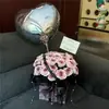 Presente de Dia dos Namorados: Buquê de Flores de Ameixa e Rosa, Flores de Sabão com Acabamento de Luxo, Pequeno Presente para Meninas e Melhores Amigas no Festival Qixi