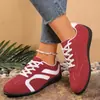 Zapatos Casuales de Entrenamiento Nuevos Otoño 2025 Punta Redonda Con Cordones Planos Casuales Versátiles Zapatos de Mujer Venta al por Mayor