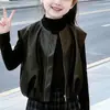 Conjunto de Moda Outono 2026 para Meninas Colete de Couro Camada Base Calça Xadrez Conjunto Elegante de Três Peças