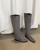 Botas Longas Impermeáveis Respiráveis Confortáveis de Cano Alto em Camurça com Bico Redondo e Salto Grosso para Mulheres