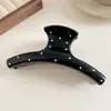 Grampo de cabelo de tubarão de luxo extra grande para mulheres, novo modelo de alta qualidade 2026, grampo de cabelo com pérolas estilo coreano versátil atacado