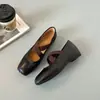 Bailarinas Elásticas Estilo Ballet Francés para Mujer 2026 Otoño Nuevos Planos Boca Baja Mary Janes Suela Suave con Faldas