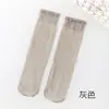 Meias femininas finas curtas anti-puxões antiderrapantes 2025 cano curto de cristal meias femininas atacado de meias de seda anti-puxões