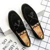 Zapatos de Cuero Brogue para Hombre, Estilo Británico, Gamuza, Patrón Tallado, Mocasines de Negocio, Mocasines Casuales Transpirables con Borlas para Hombre