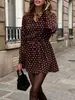 Vestido Feminino de Manga Longa com Gravata de Bolinhas Simples Slim-Fit Retrô Suave para a Primavera de 2026 da Amazon Europeia e Americana
