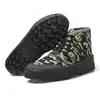 Zapatos de algodón forrados de felpa de caña alta camuflajeados zapatos de liberación para hombres y mujeres zapatos de entrenamiento para sitio de construcción al aire libre cálidos zapatos de algodón de caña alta venta directa de fábrica