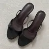 Chinelos de Verão Femininos Chuyuji para Uso Externo, Sexy e Elegantes, Sandálias de Encaixe com Bico Redondo e Salto Alto Fino