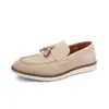 Mocassins sem cadarço com franja transfronteiriços, sapatos casuais de negócios de tamanho grande, calçados formais estilo britânico, sapatos masculinos da moda